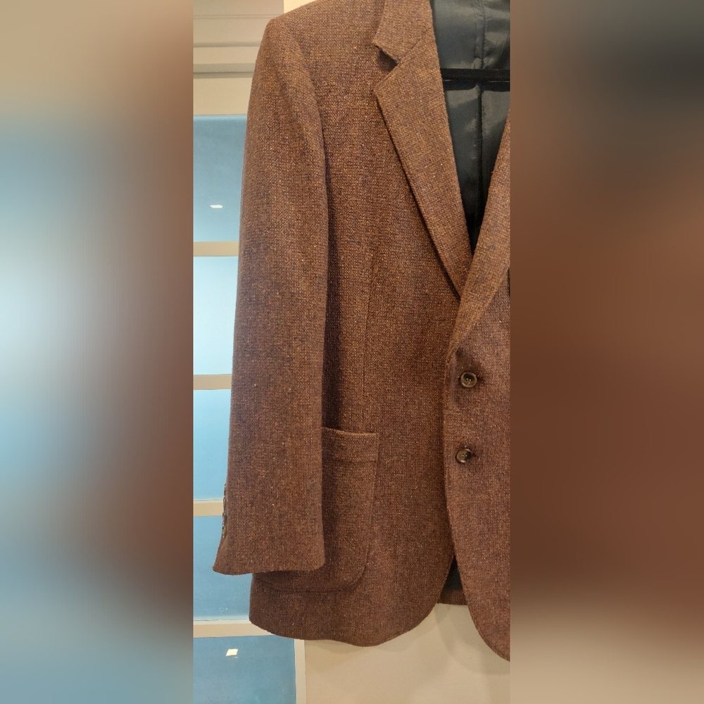 Classic Men's Brown Blazer - Picture 2 of 9